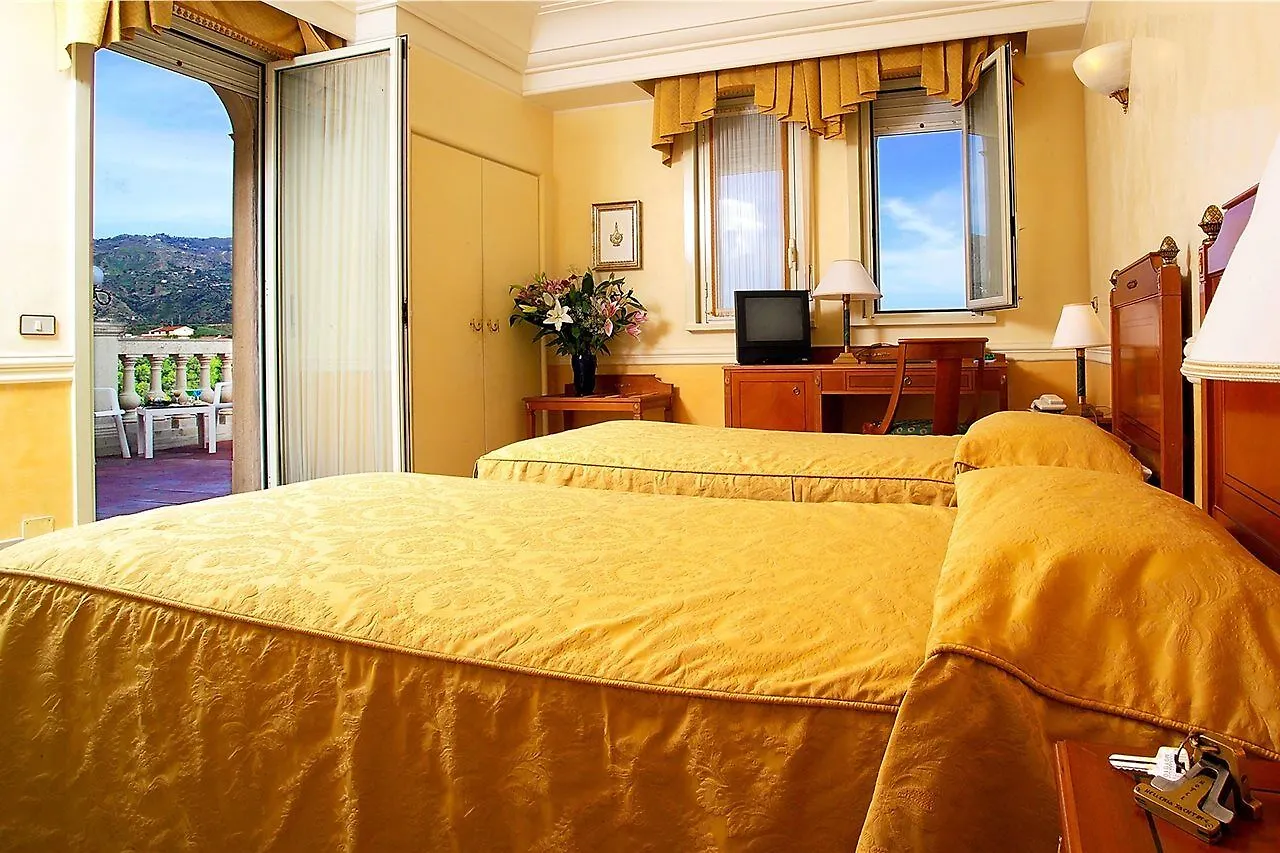 Hellenia Yachting Hotel & Spa Giardini Naxos